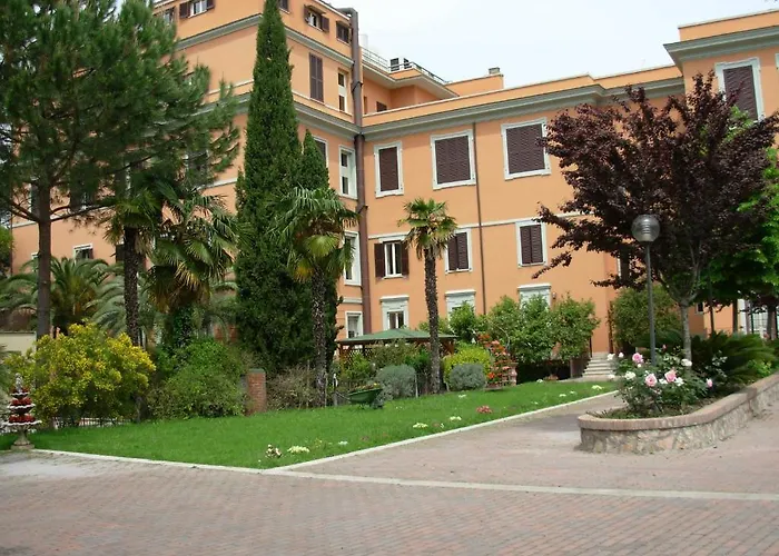 Villa Maria Rosa Molas - Casa Per Ferie Roma